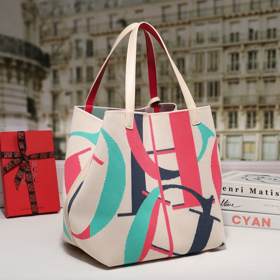 NEW Women's CH Fashion Print T - Women Bags With Laptop Compartment recension och pris