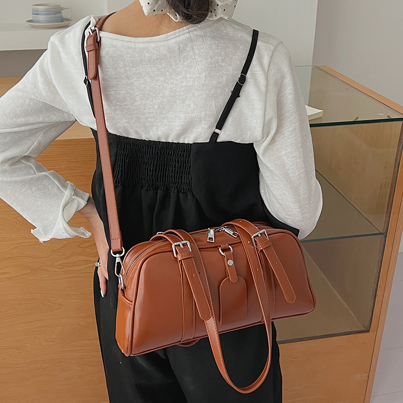 Women's PU Leather Boston Bag  - Women Bags For Airport recension och pris