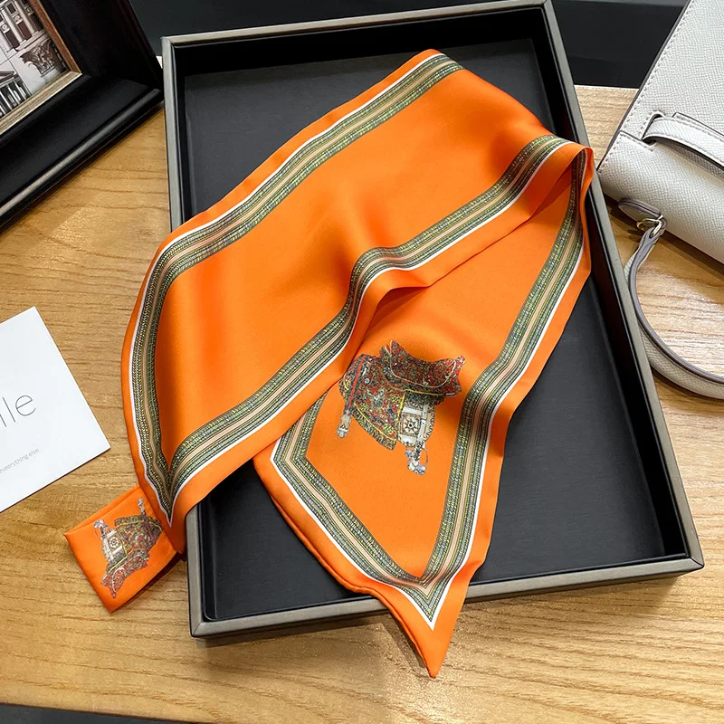 Retro Print Skinny Silk Scarfs - Women Bags For Office recension och pris