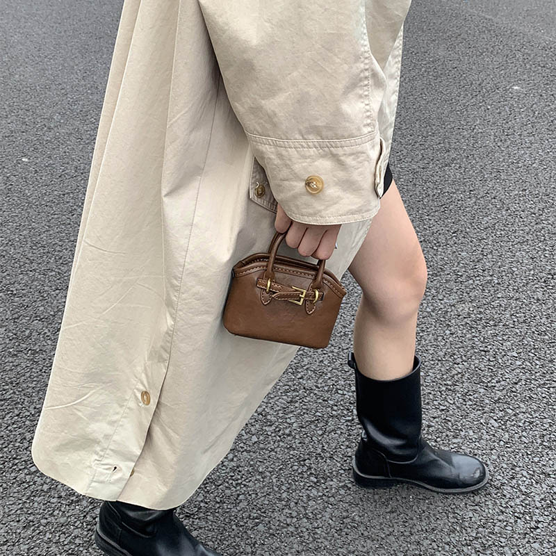 LEFTSIDE Big PU Leather Short  - Women Bags For Airport recension och pris